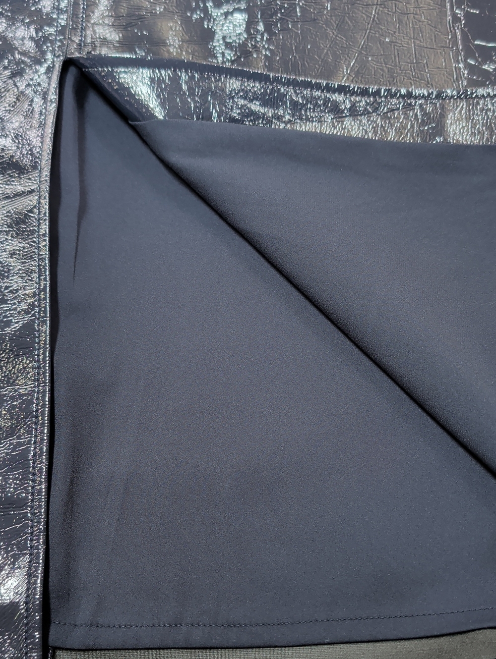 J.Crew, Patch Pocket, Navy Faux Leather Crinkle Skirt. Size 12 - Picture 6 of 10